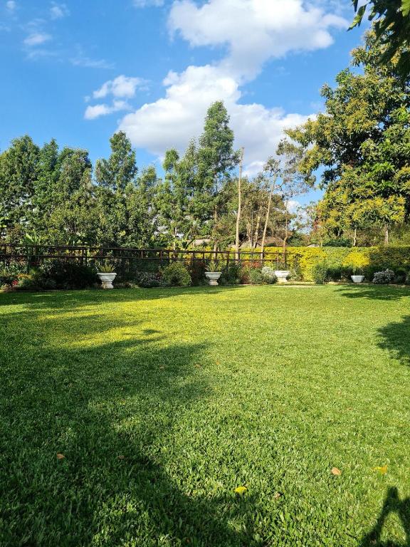 Grevillea Farm house - B&B Kamondo