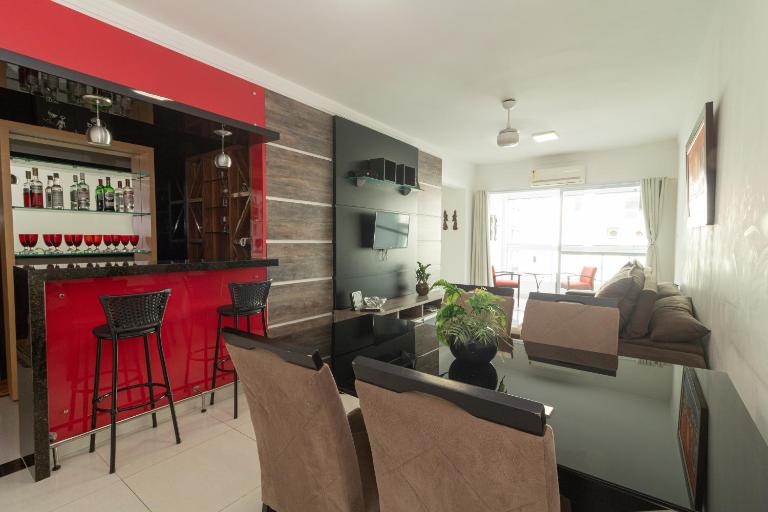Praia das Asturias - B&B Guarujá