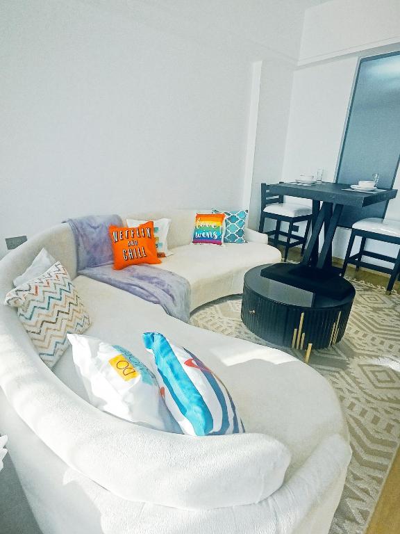 Eika - Refined and luxurious studio Apartment - B&B Nairobi