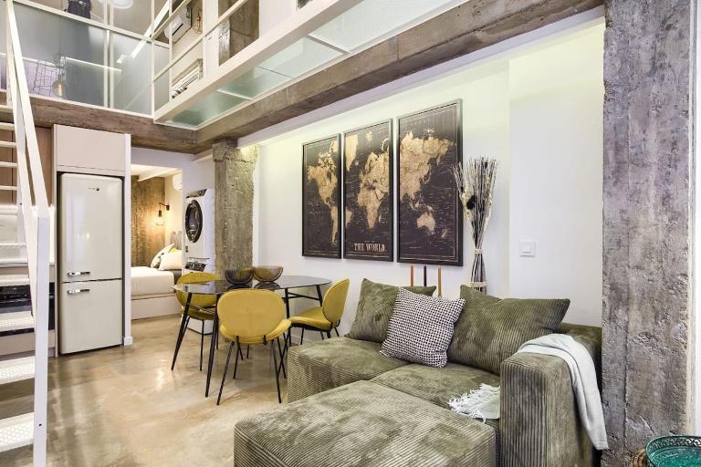 Beautiful central duplex apartment - B&B Madrid