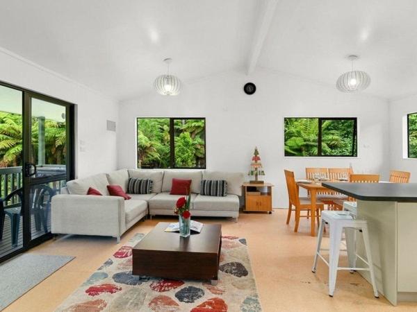 Ponga Forest Lodge - B&B Rotorua