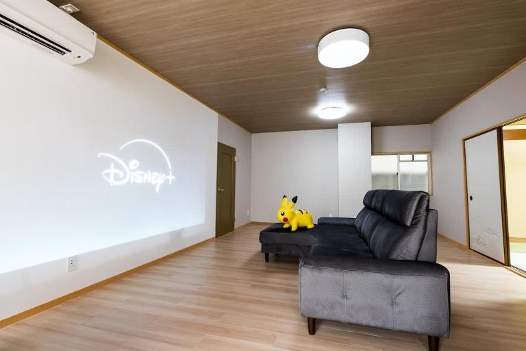 Family Retreat in Namba 160 M square upto 16 pax w Kids - B&B Osaka