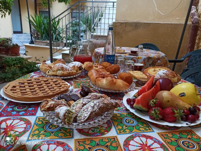 B&B Il Melograno Antico con Terrazza e Giardino - Bed and Breakfast Agrigento