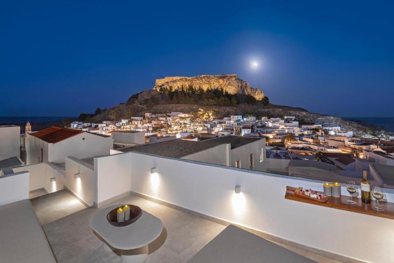 Noema Lindos - Athena Apartment - Chambres d'hôtes Lindos