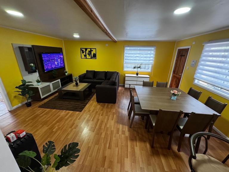 Casa Grande en Osorno central en parcela 2 para 6 p - Bed and Breakfast Osorno