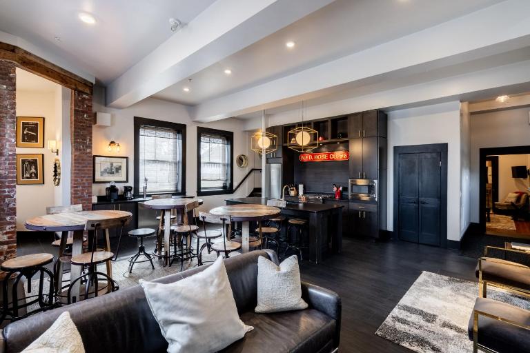 The Firehouse - B&B Newport