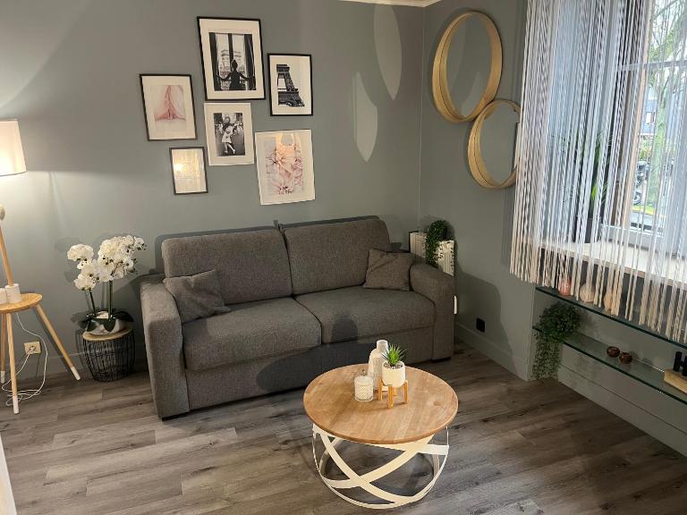 Charment studio - Ferienwohnung Les Lilas
