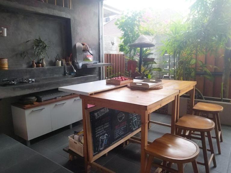 Homestay Omah - Ferienwohnung Tabanan