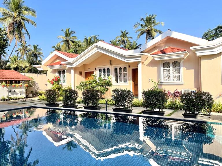 2bhk Lovely Villa near Colva beach with Pool and Lawn - B&B Madgaon