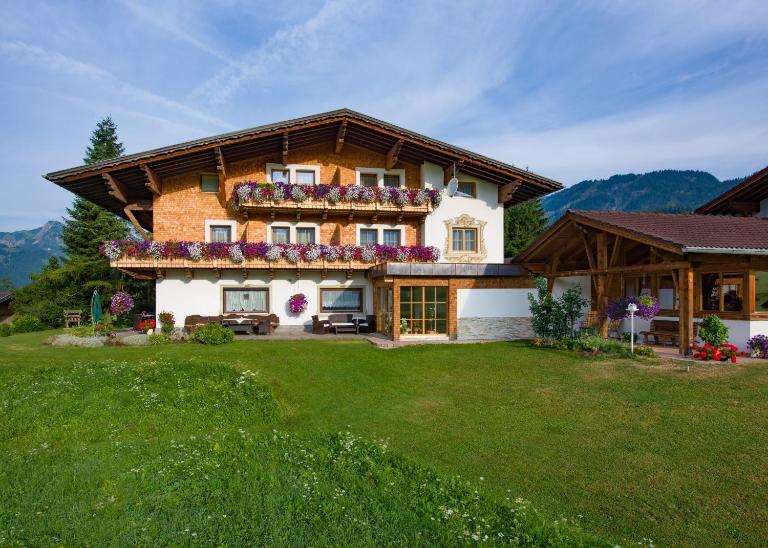 Tyroler Hof - B&B Grän