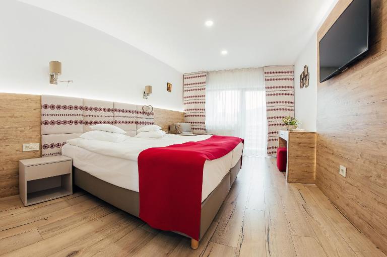 Blumenhof Bucovina - B&B Voroneţ
