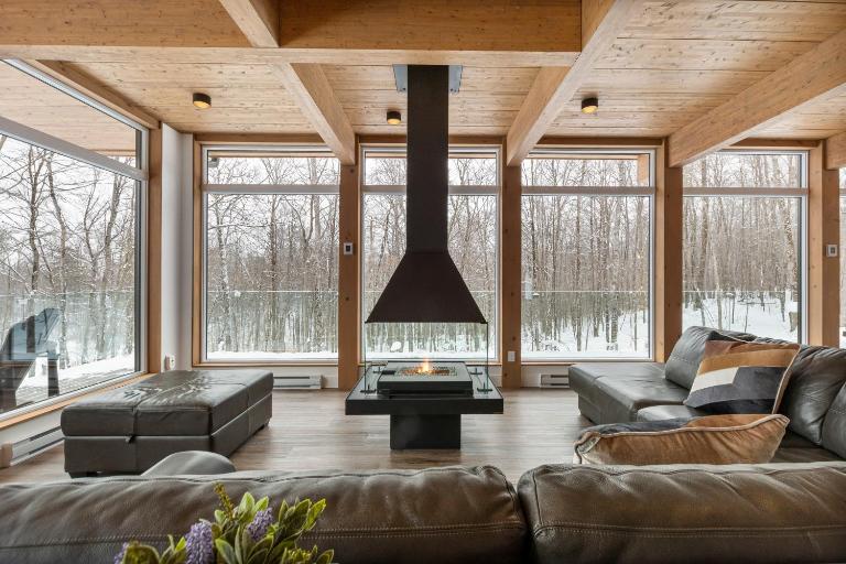 Chalet Berg-Haus by Rendez-Vous Mont-Tremblant - B&B La Conception