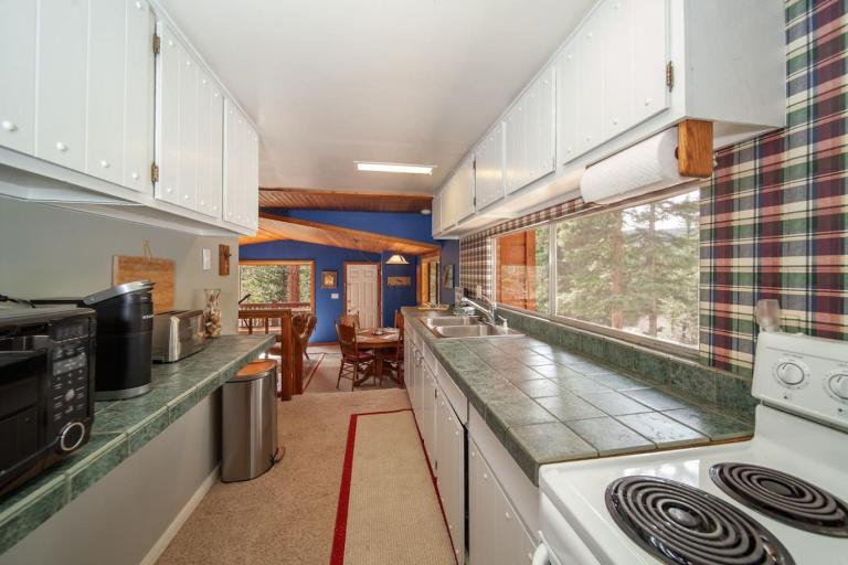 2bed 1bath Creekside Alma with Deck Beautiful Views - B&B Alma