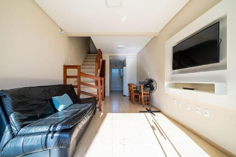 Casa 2Q c/ churrasq. 600m da praia RVL1183 - B&B Bombinhas