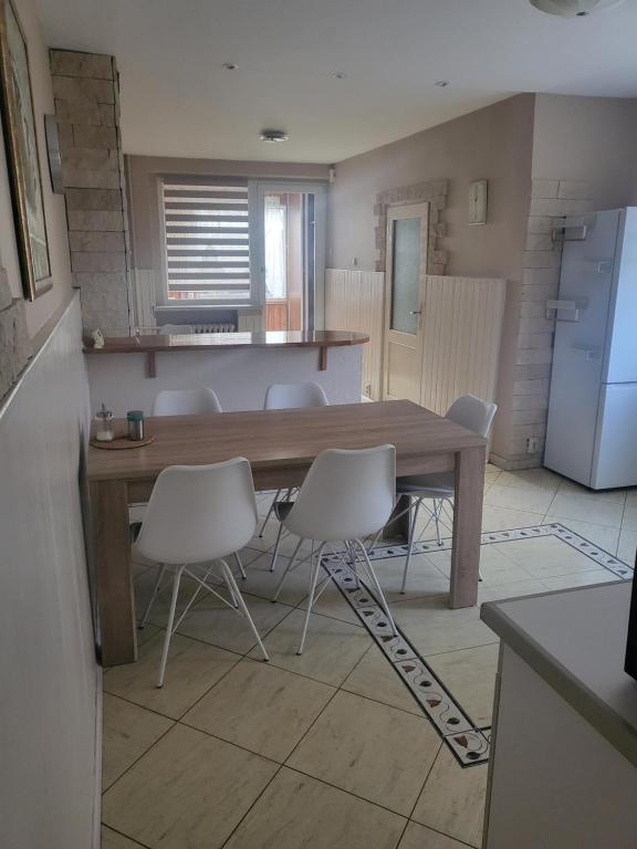 Apartament Bajka - B&B Bolesławiec