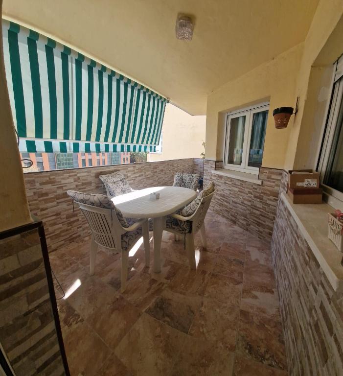 Castillo Apartment By Torremolinos On-line - B&B Torremolinos