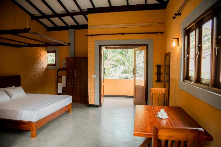 The Brick Lodge - B&B Rathgama