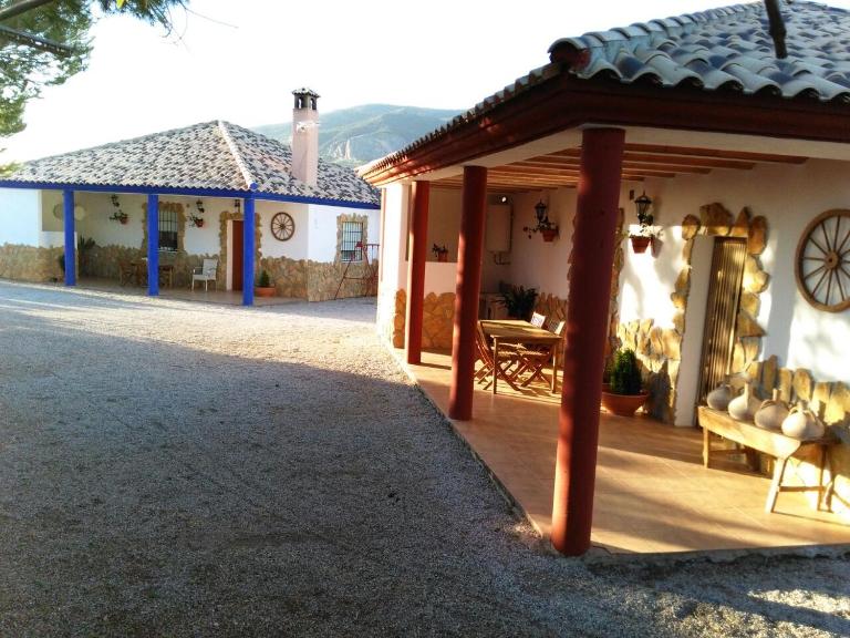 Alojamientos Rurales la Loma - B&B Pozo Alcón