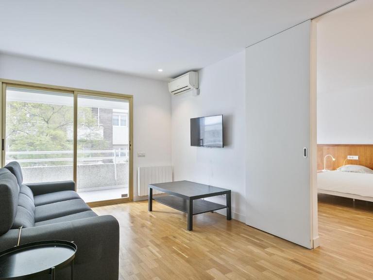 Winahost Barcelona Pedralbes - B&B Barcelona
