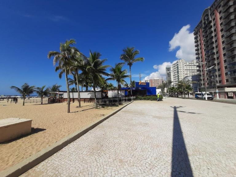 Apartamento 100 metros da praia na Guilhermina Praia Grande - Ferienwohnung Praia Grande