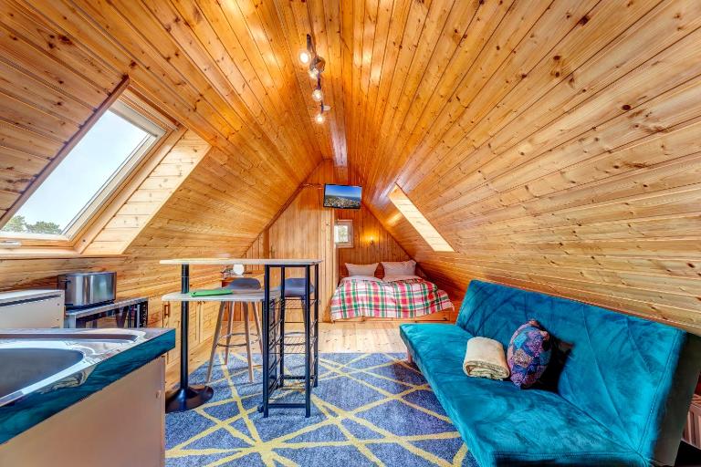 Ferienhaus Renate Dachgeschosswohnung 4 - Bed and Breakfast Bansin