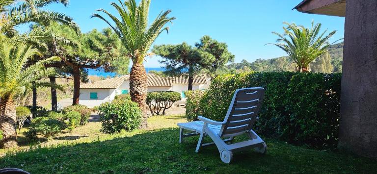 ORO 3-Piscine en résidence- Tennis-Wifi - Chambres d'hôtes Conca