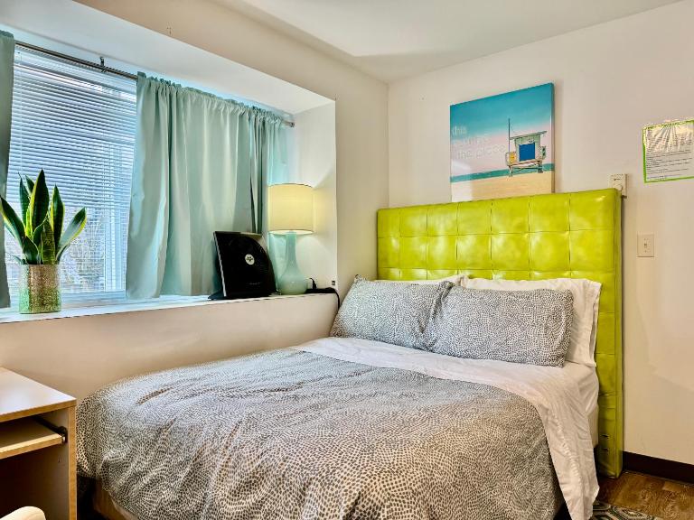 Micro Studio Apartment 10 Minutes Walk to University of Washington - Chambres d'hôtes Seattle