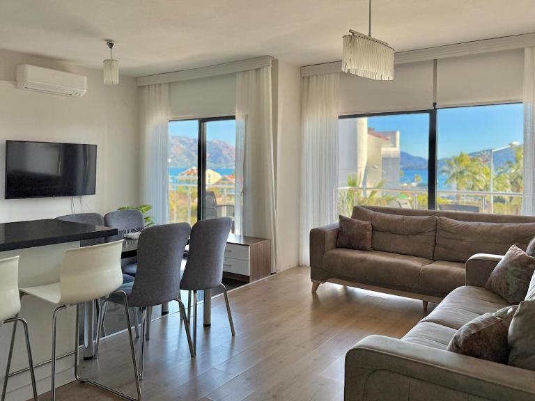 Deniz Manzaralı, Plaja 100 Metre, Luks Daire 3 - B&B Marmaris