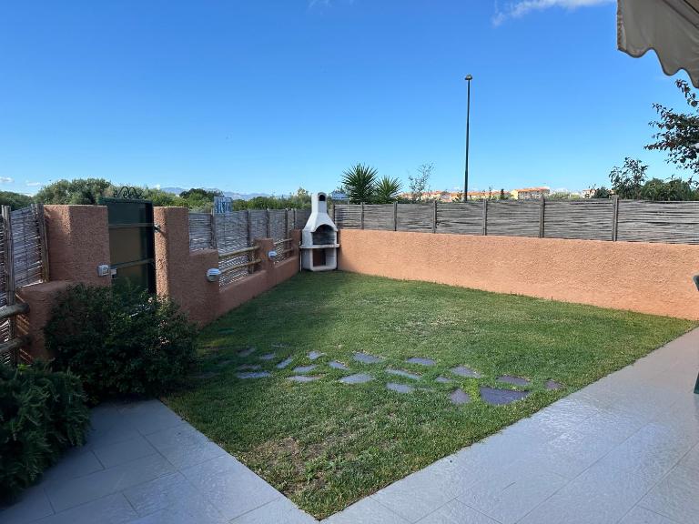 Beautiful Apartment with Swimming Pool - Bed and Breakfast Olbia