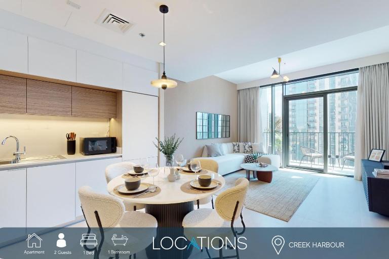 Creek Edge - One Bedroom with Partial Sea View - B&B Dubai