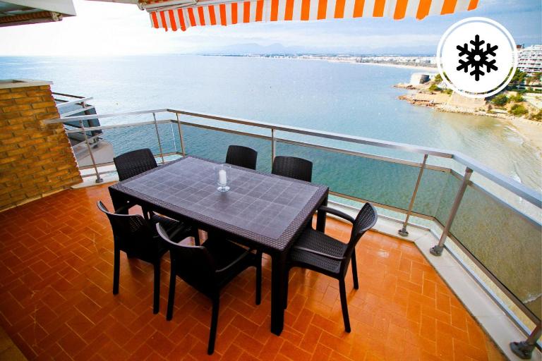 BAHIA I HomeStay by Turismar - Bed and Breakfast Salou