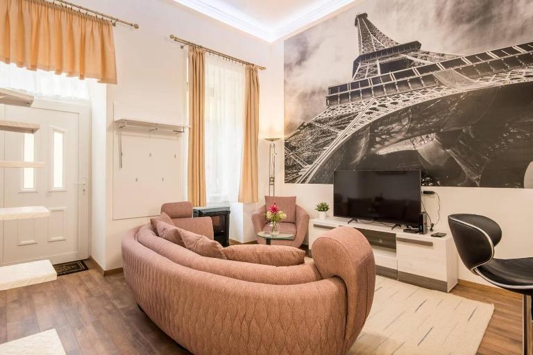 Bródy Holiday-Calm and Comfort with two double bed - B&B Budapest