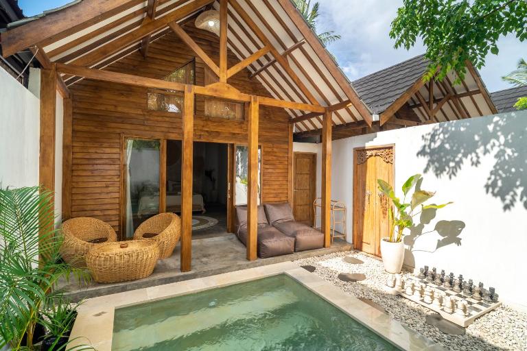 Saltwater Villa And Spa - Bed and Breakfast Gili Trawangan