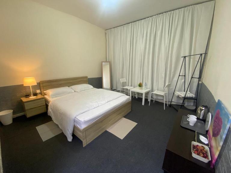 Summer home stay 03 - Bed and Breakfast Abu Dhabi
