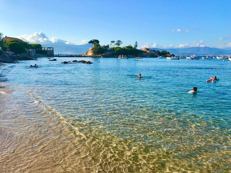 Isolella à 50 m de la plage - Ferienwohnung Pietrosella