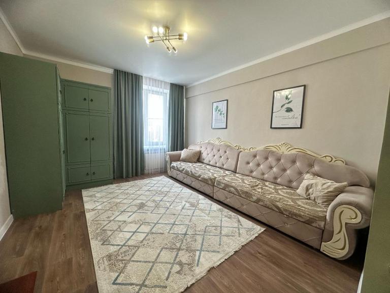 LUX HOME на Дворце Металлургов - B&B Ust-Kamenogorsk