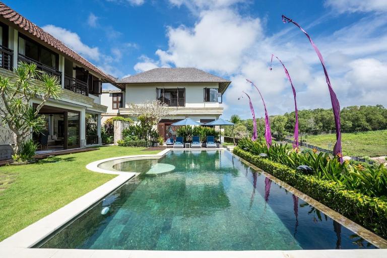 Luxury Villa with Butler Service and Spa - Ferienwohnung Uluwatu