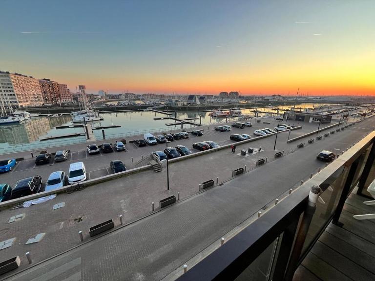 Harbor Bliss - Ferienwohnung Blankenberge
