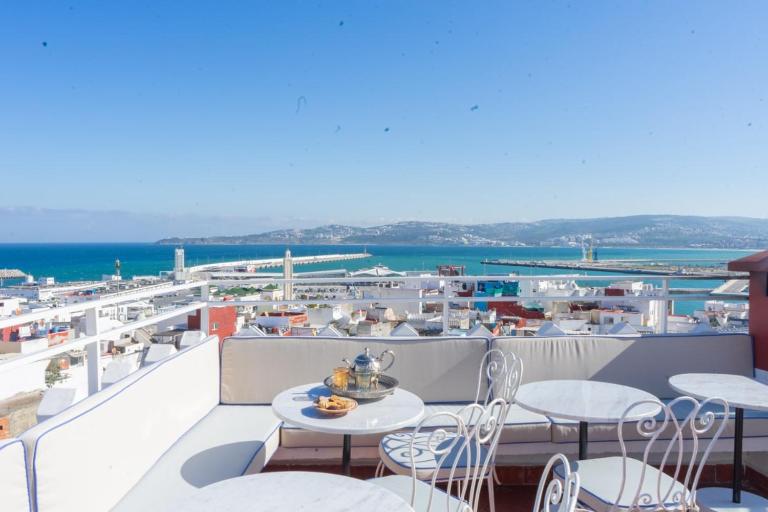 Absinthe Guest House - Ferienwohnung Tanger