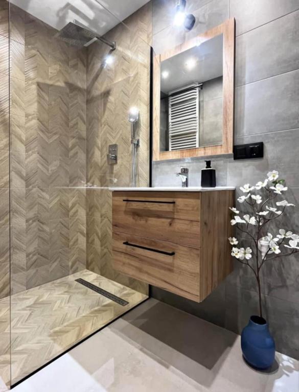 Apartament Shiraz - B&B Pogórze