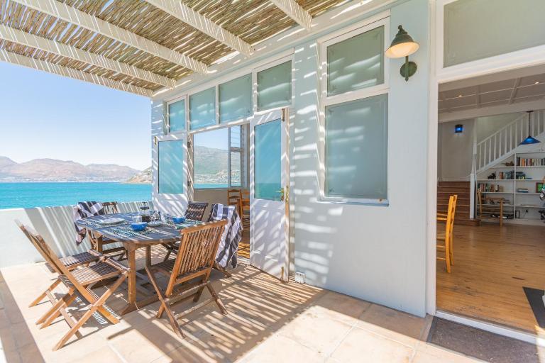 Baytree Beach House - B&B Kalk Bay