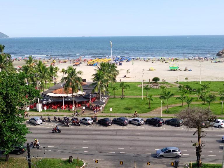 Apto em frente a praia em São Vicente - B&B São Vicente
