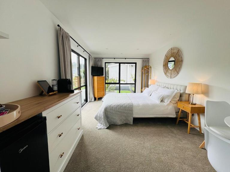 Riverhead Homestead Self-Contained Studio Apartment - B&B Riverhead