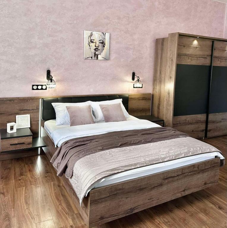 Аpartment з балконом ЖД вокзал, Центр - B&B Leopoli