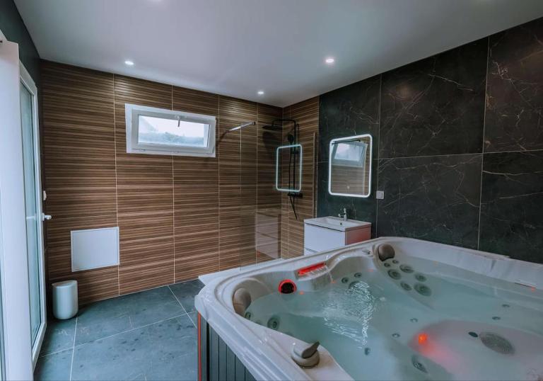 Félin pour l'Autre - Spa - B&B Déville-lès-Rouen