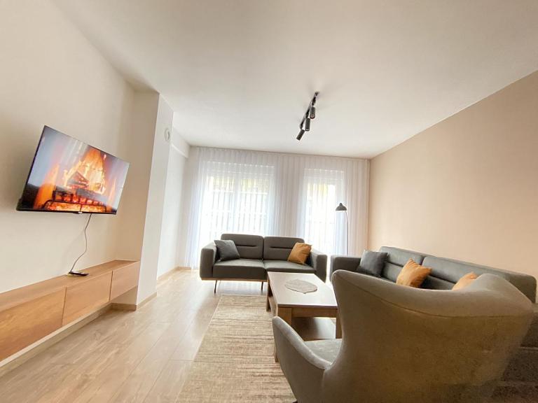 Comfort Apartment, New City Center - Free Parking - B&B Ferizaj