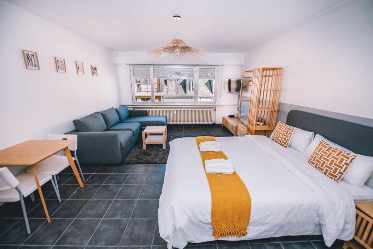 Modern Lux City Center Studio - Bed and Breakfast Luxemburg