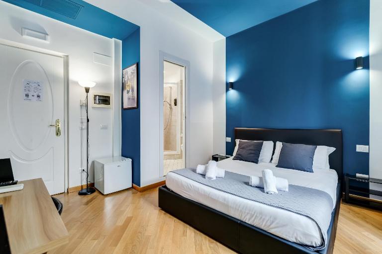 VIVILO COLLECTION - Marche 54 Apart 4bdr - Close to Via Veneto - Chambres d'hôtes Rome