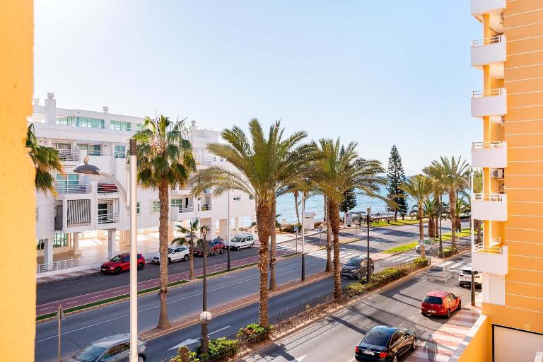 Apartamento con Vista al Mar - B&B Roquetas de Mar