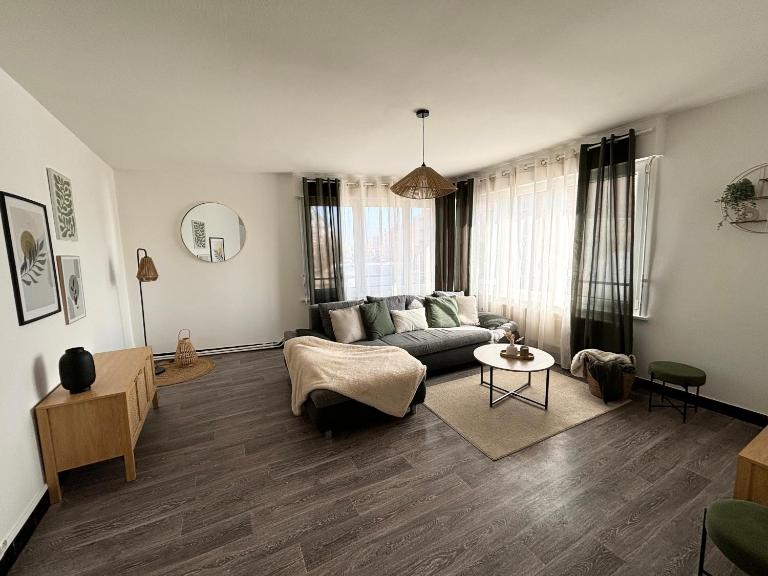 Appartement spacieux et lumineux, 3 chambres à Coudekerque-branche - B&B Coudekerque-Branche